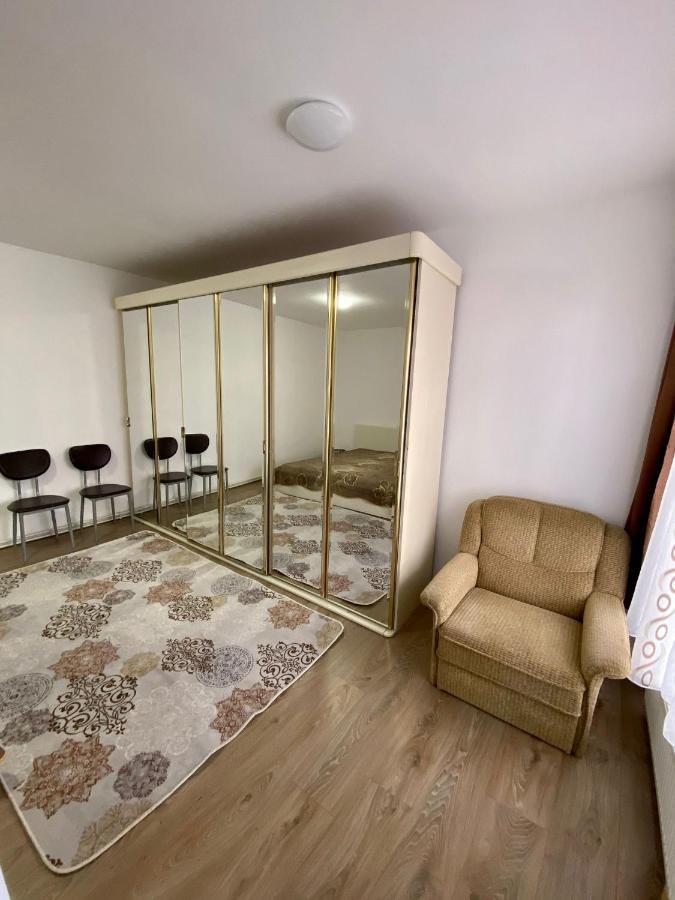 Ardelean Apartment Oradea Extérieur photo